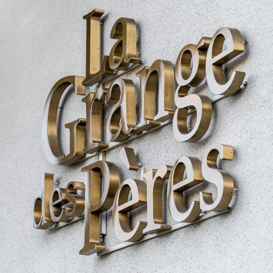 La Grange Des Peres Aparthotel Annecy Exterior photo