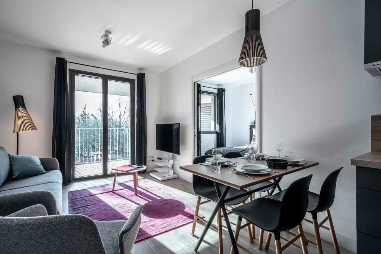 La Grange Des Peres Aparthotel Annecy Exterior photo